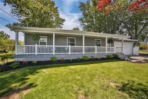 5332 Upper Mountain Rd, Lockport, NY 14094