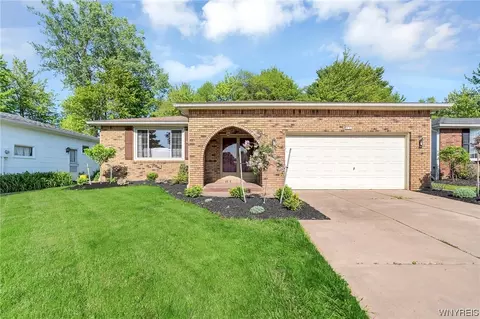 35 S View Dr, Depew, NY 14043