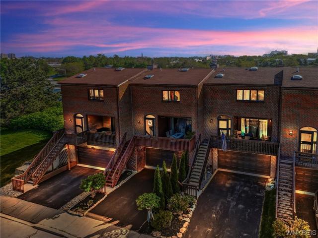 363 Lakefront Blvd, Buffalo, NY 14202