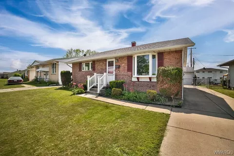 75 Nagel Dr, Cheektowaga, NY 14225