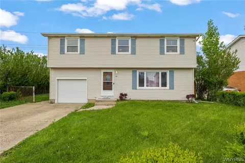 20 Jeffrey Dr, Depew, NY 14043