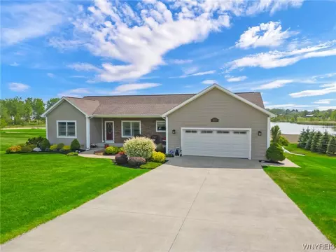 4453 Billo Rd, Newstead, NY 14031