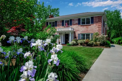 129 Nottingham, Buffalo, NY 14216