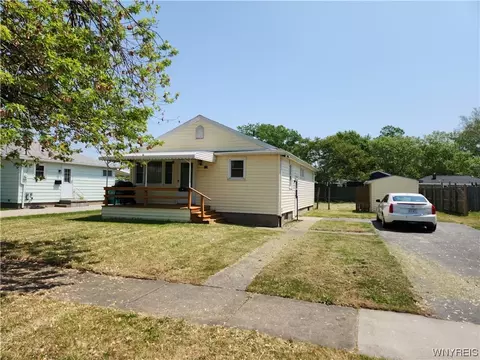 529 61st St, Niagara Falls, NY 14304