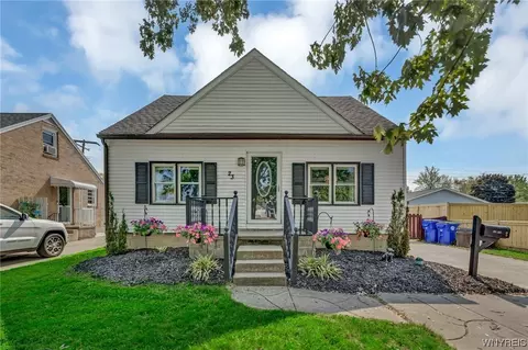 23 Evelyn Ave, West Seneca, NY 14224