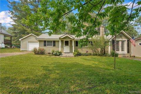 8158 Weiser Dr, Caneadea, NY 14717