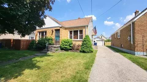 115 Weimar St, Buffalo, NY 14206