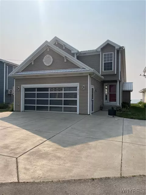 237 S Shore Dr, Buffalo, NY 14219