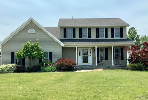 20 Riverview Ct, Grand Island, NY 14072