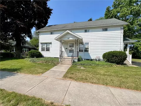 2686 Main St, Newfane, NY 14108