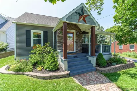 2661 Greenfield Ave, Hamburg, NY 14075