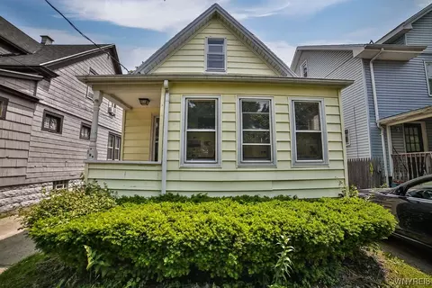 101 Sirret St, Buffalo, NY 14220