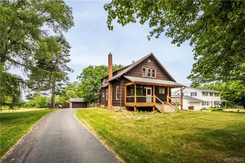 8978 Sandrock Rd, Eden, NY 14057