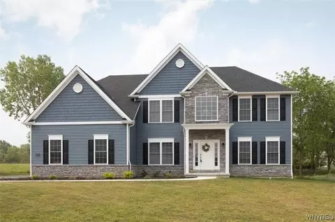 9001 Willyoungs Overlook, Clarence, NY 14031