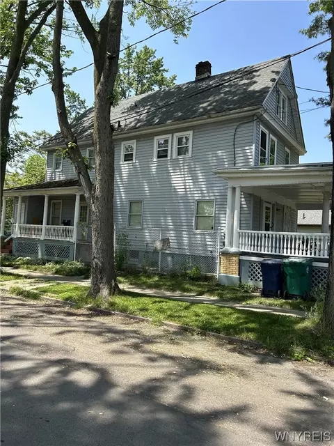 1927 La Salle Ave, Niagara Falls, NY 14301