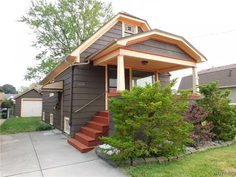 3233 Ontario Ave, Niagara Falls, NY 14305