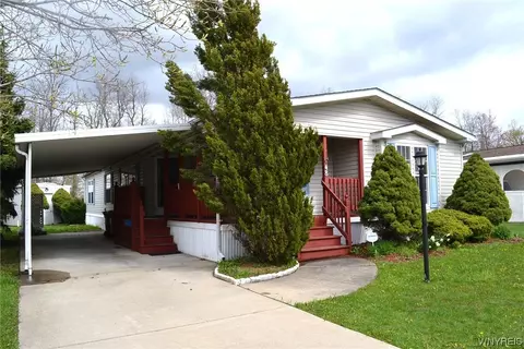 48 Calla Way, Cheektowaga, NY 14225