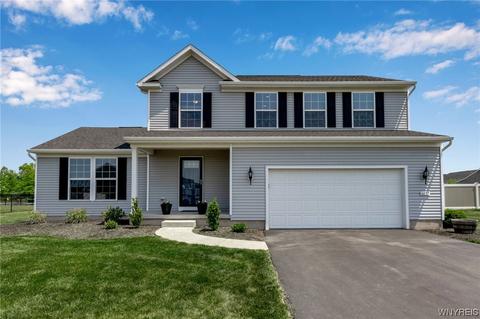 6657 Dublin Ln, Pendleton, NY 14094