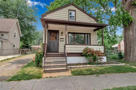 64 William St, Tonawanda, NY 14150