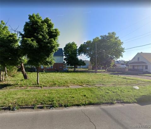 1926 Ferry Ave, Niagara Falls, NY 14301