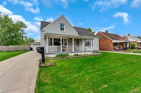 139 E Milnor Ave, Lackawanna, NY 14218