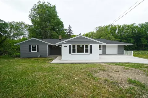 9004 Gowanda State Rd, Eden, NY 14057