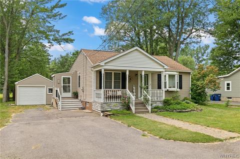 448 Campbell Blvd, Getzville, NY 14068