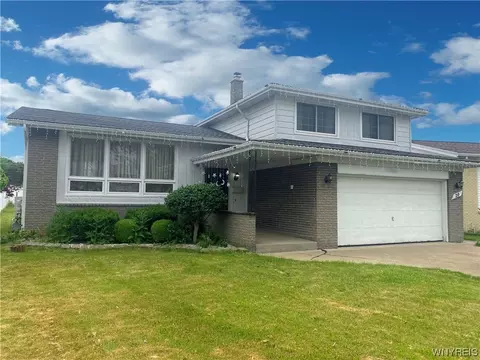 20 Lorelee Dr, Tonawanda, NY 14150