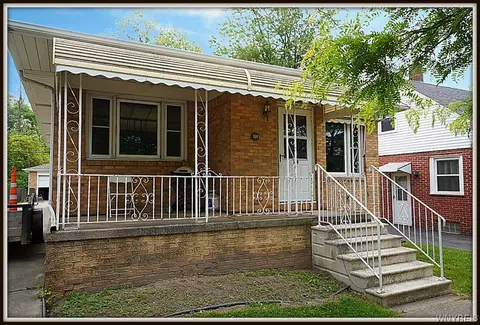109 E Grand Blvd, Cheektowaga, NY 14225