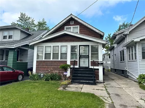 60 Comstock Ave, Buffalo, NY 14215