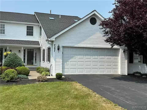 4297 Tisbury Ln, Hamburg, NY 14075