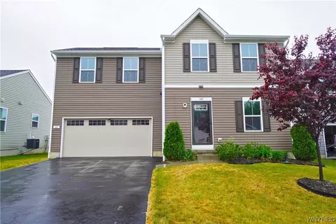 60 Allie Ln, Hamburg, NY 14075