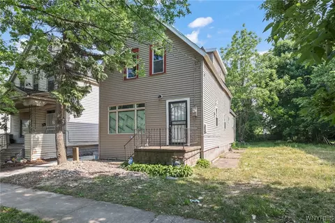 33 Girard Pl, Buffalo, NY 14211