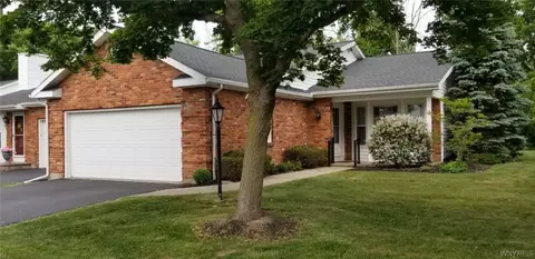 16 The Cmn, Lockport, NY 14094