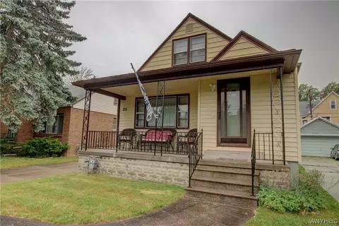 108 Ryan St, Buffalo, NY 14210