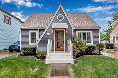 221 Wheeler St, Tonawanda, NY 14150