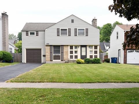 156 Roycroft Blvd, Amherst, NY 14226