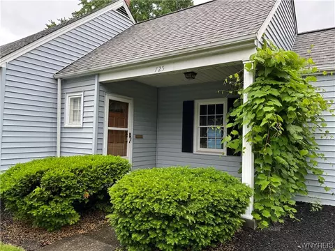 725 Brighton Rd, Tonawanda, NY 14150