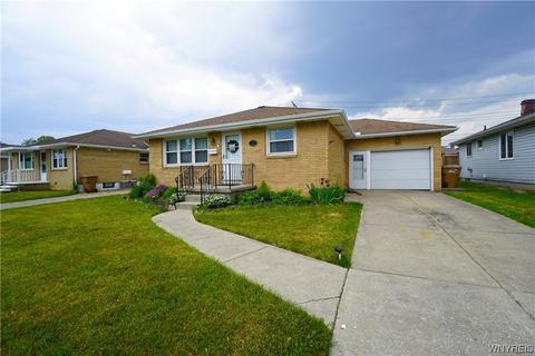 45 Bay Ln, Cheektowaga, NY 14225