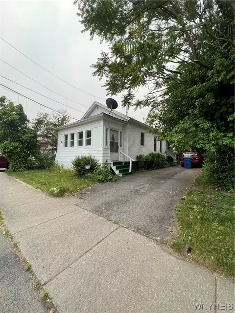 1191 North St, Rochester, NY 14621