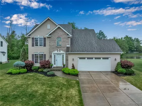 250 Enchanted Frst N, Lancaster, NY 14086