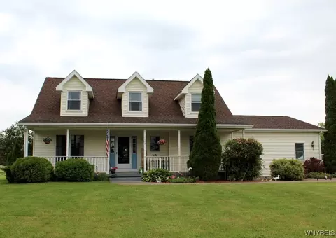 1005 Gabbey Rd, Pembroke, NY 14036