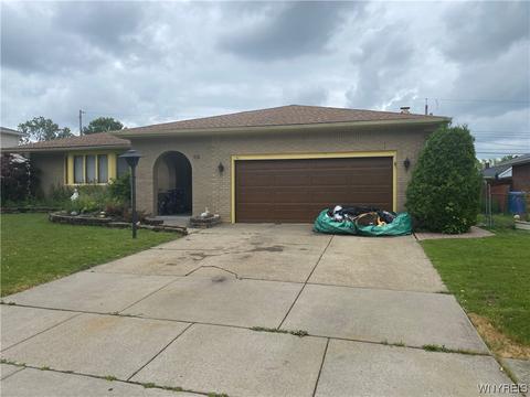 56 Davis Rd, West Seneca, NY 14224