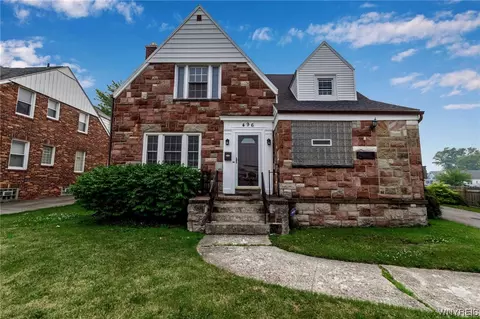496 Eggert Rd, Buffalo, NY 14215