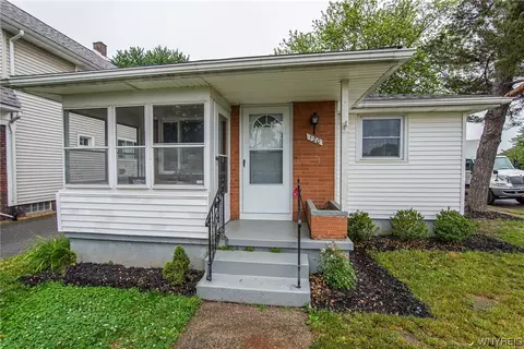 120 Rutland St, Buffalo, NY 14220