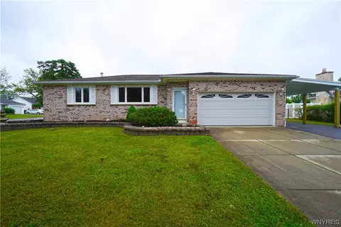 111 Dorset Dr, Depew, NY 14043