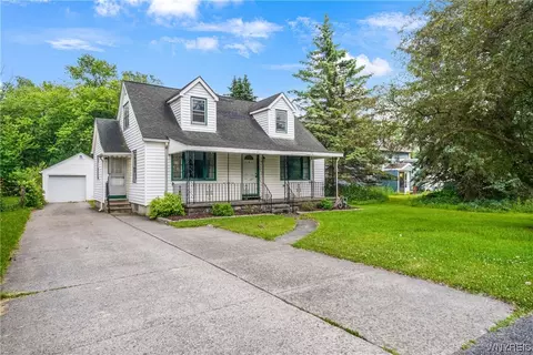 221 Langner Rd, West Seneca, NY 14224