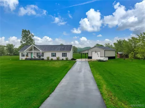 7701 Sisson Hwy, Eden, NY 14057