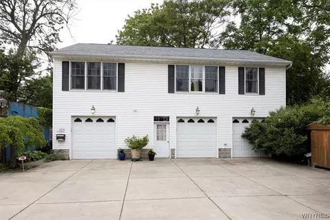 200 12 Bidwell Pkwy, Buffalo, NY 14222
