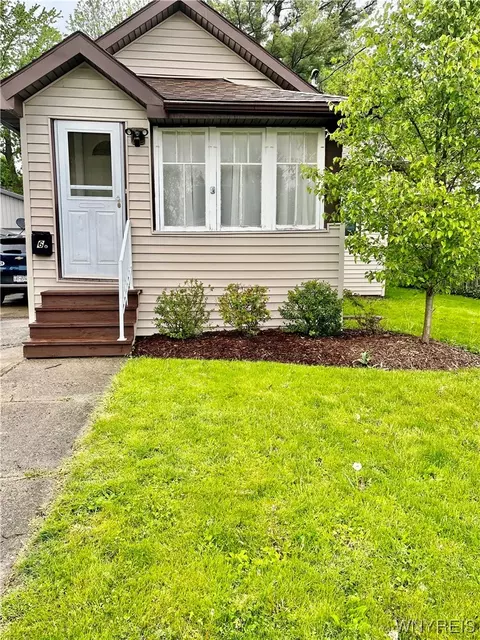 6 West Ave, Batavia, NY 14020